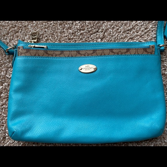 Teal Coach Crossbody bag - Picture 2 of 7